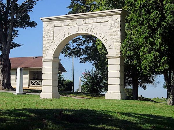 Emma Jarnagin Cemetery